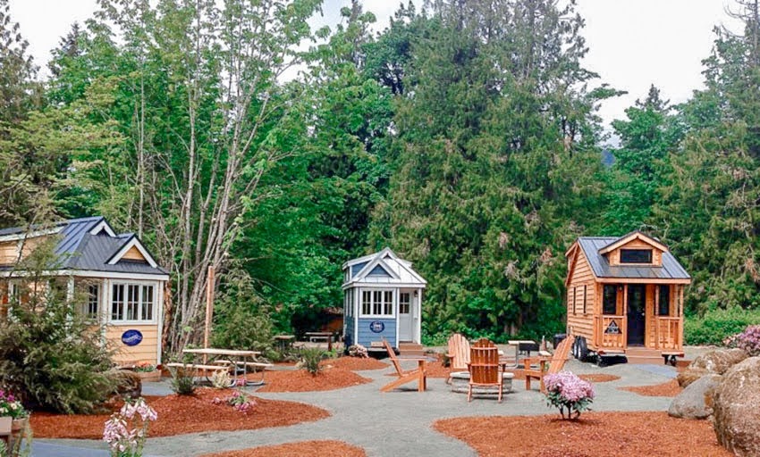 Big Family Vacation at Mt. Hood Tiny House Village